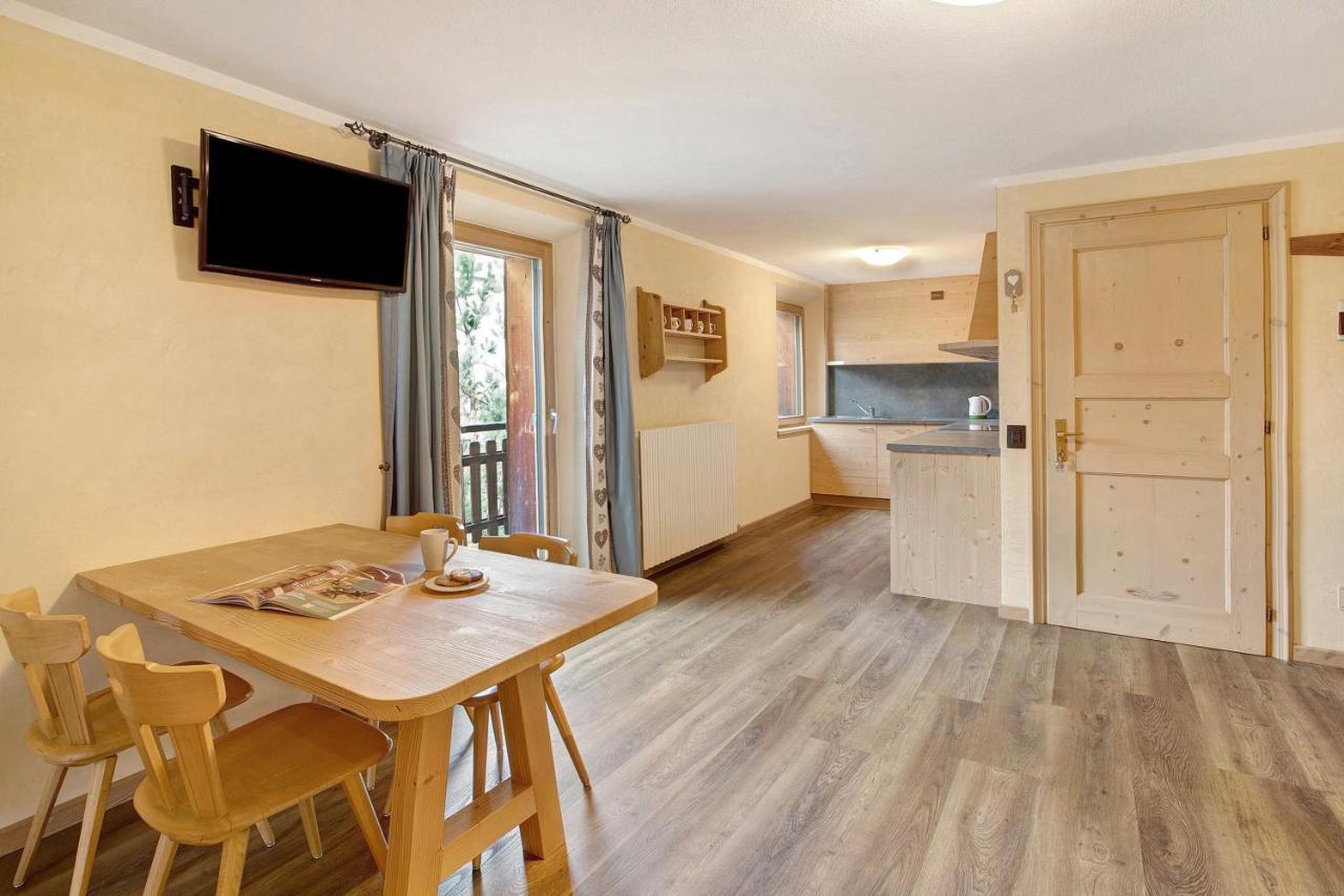 Appartamento Nonna Engadina Chalet Livigno Esterno foto