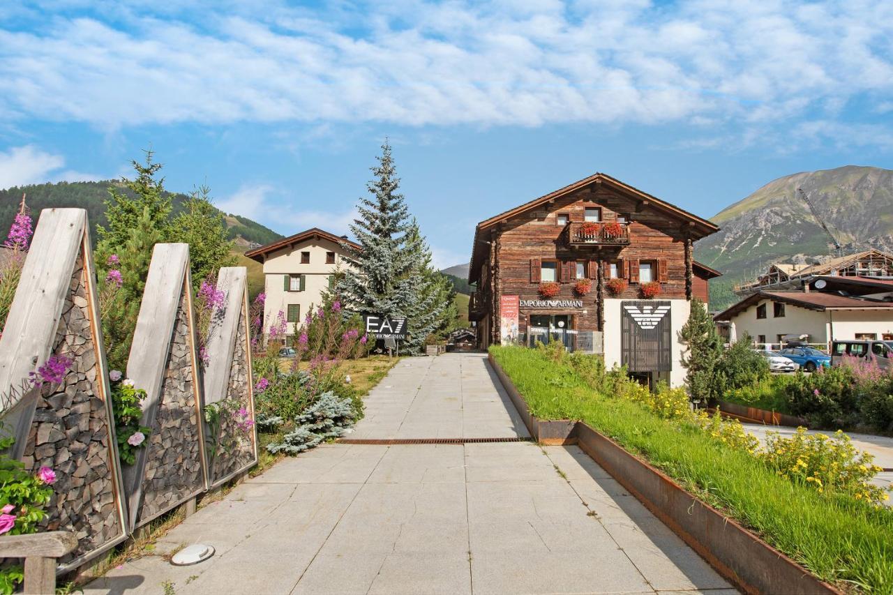 Appartamento Nonna Engadina Chalet Livigno Esterno foto